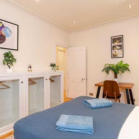 Stay Trafalgar Square Лондон Экстерьер фото